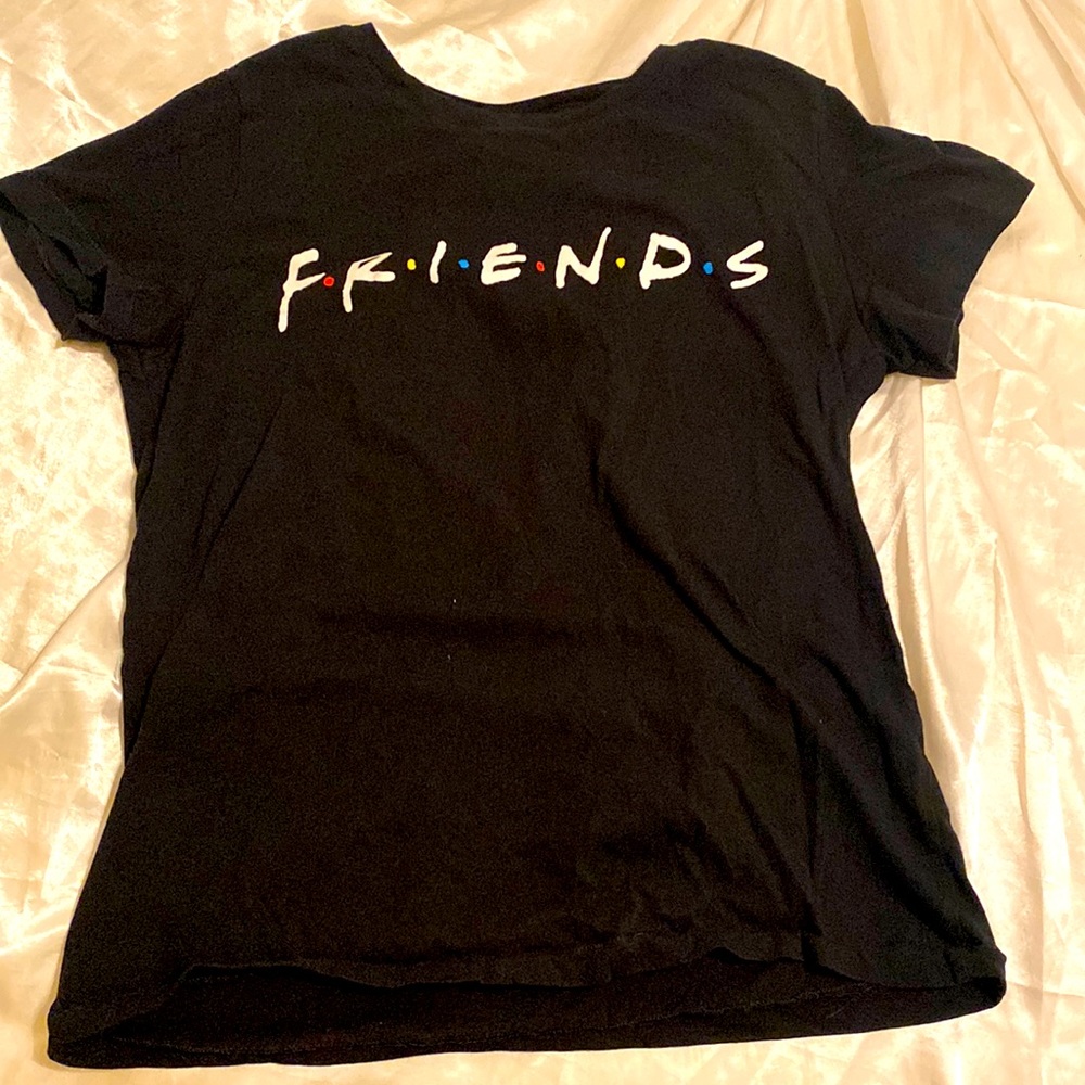 Black FRIENDS t-shirt size small